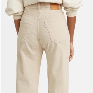 Levi’s Ribcage Super High Waist Ankle Straight Leg Jean